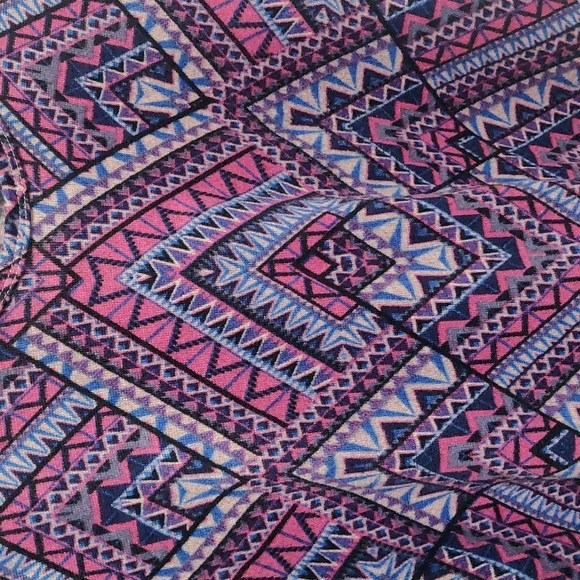 Cute sweater - Picture 2 of 7